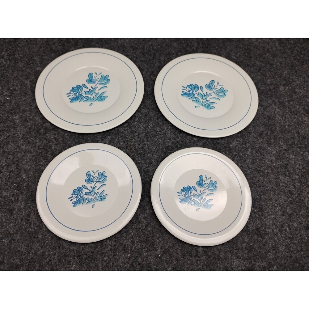 Vintage Tin Toy Plates Dishes Pfaltzgraff Ohio Art Pretend Play Yorktowne 4 Pcs